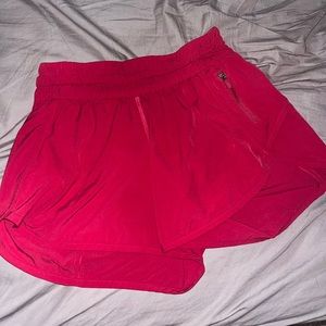 LULULEMON TRACKER V HOT RED/PINK SHORT!!